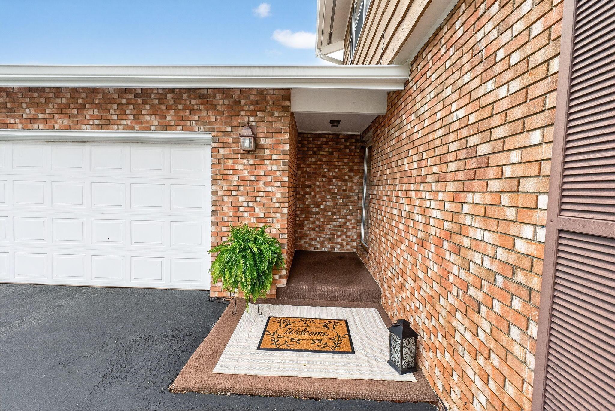 1672 Marion Edison Road