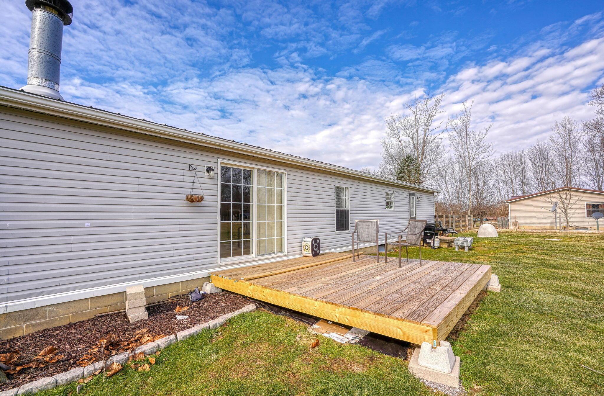 13082 Jamison Road, Leesburg, Ohio image 27