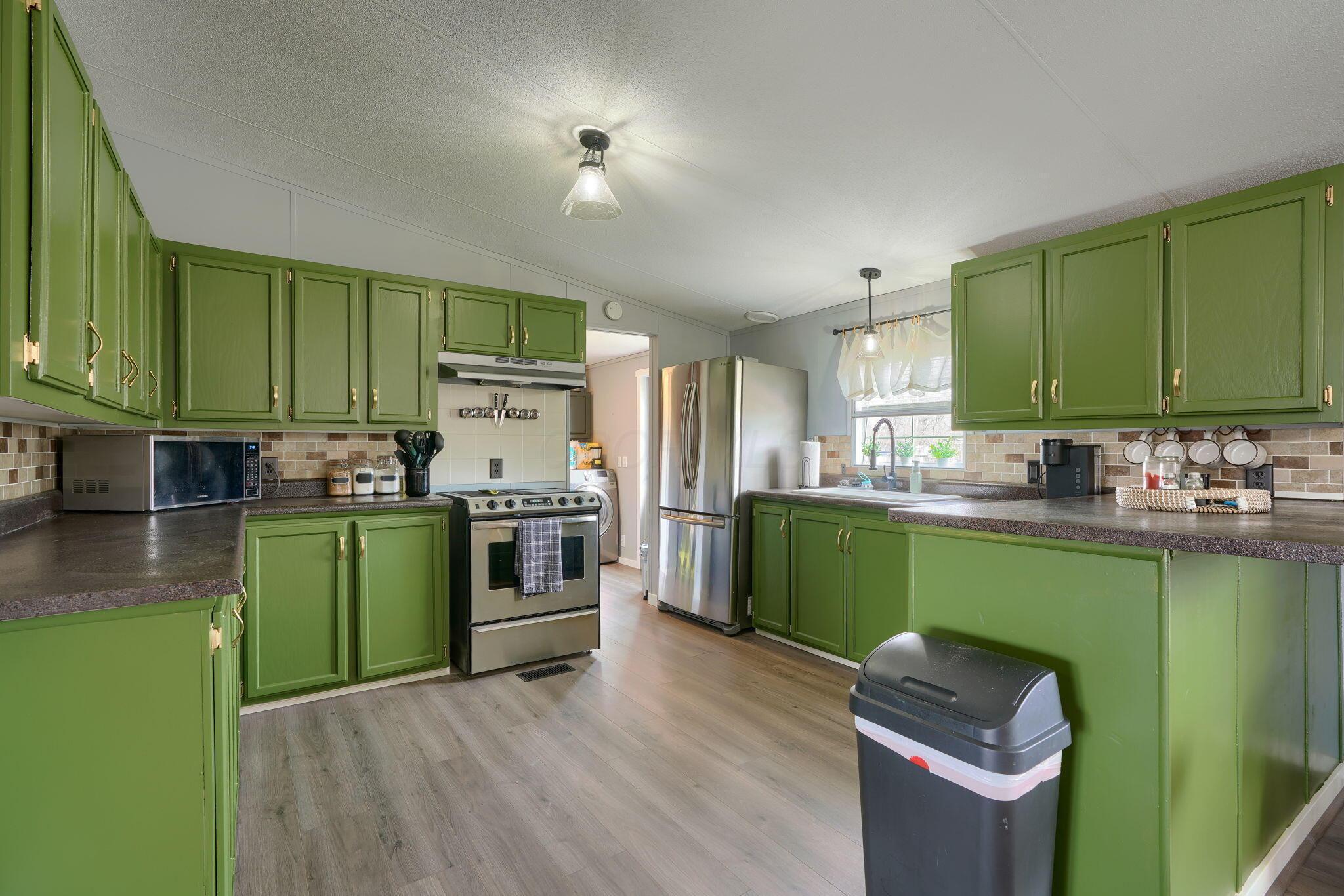 13082 Jamison Road, Leesburg, Ohio image 12