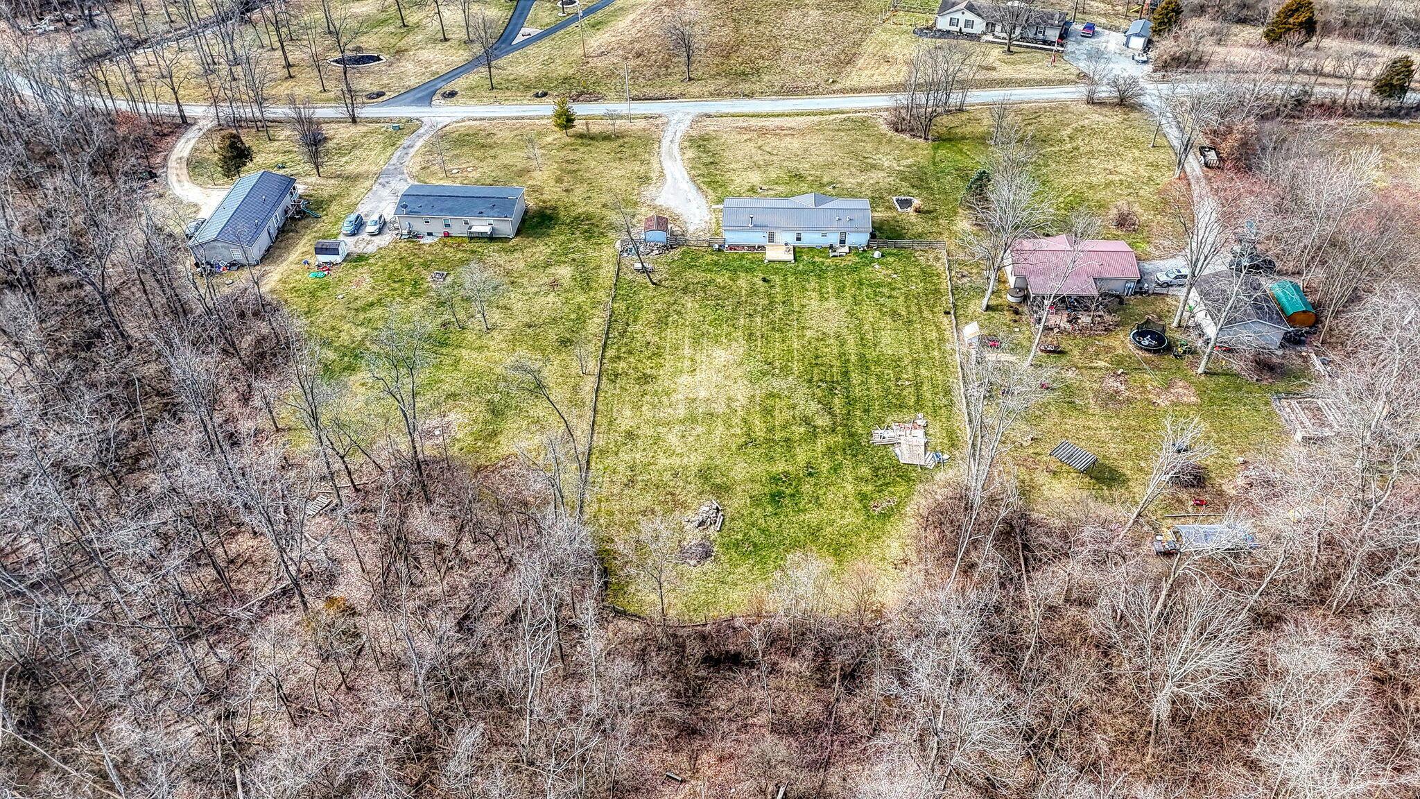 13082 Jamison Road, Leesburg, Ohio image 35