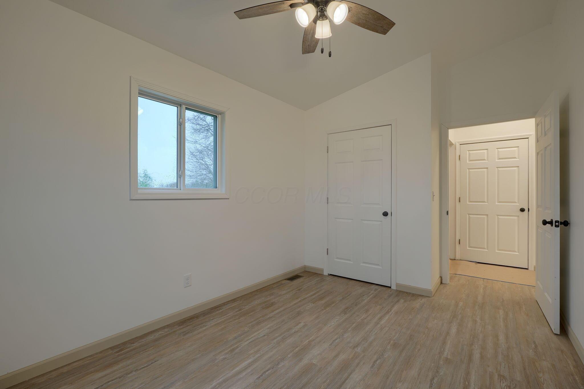2231 Honey Suckle Lane, Wellston, Ohio image 34