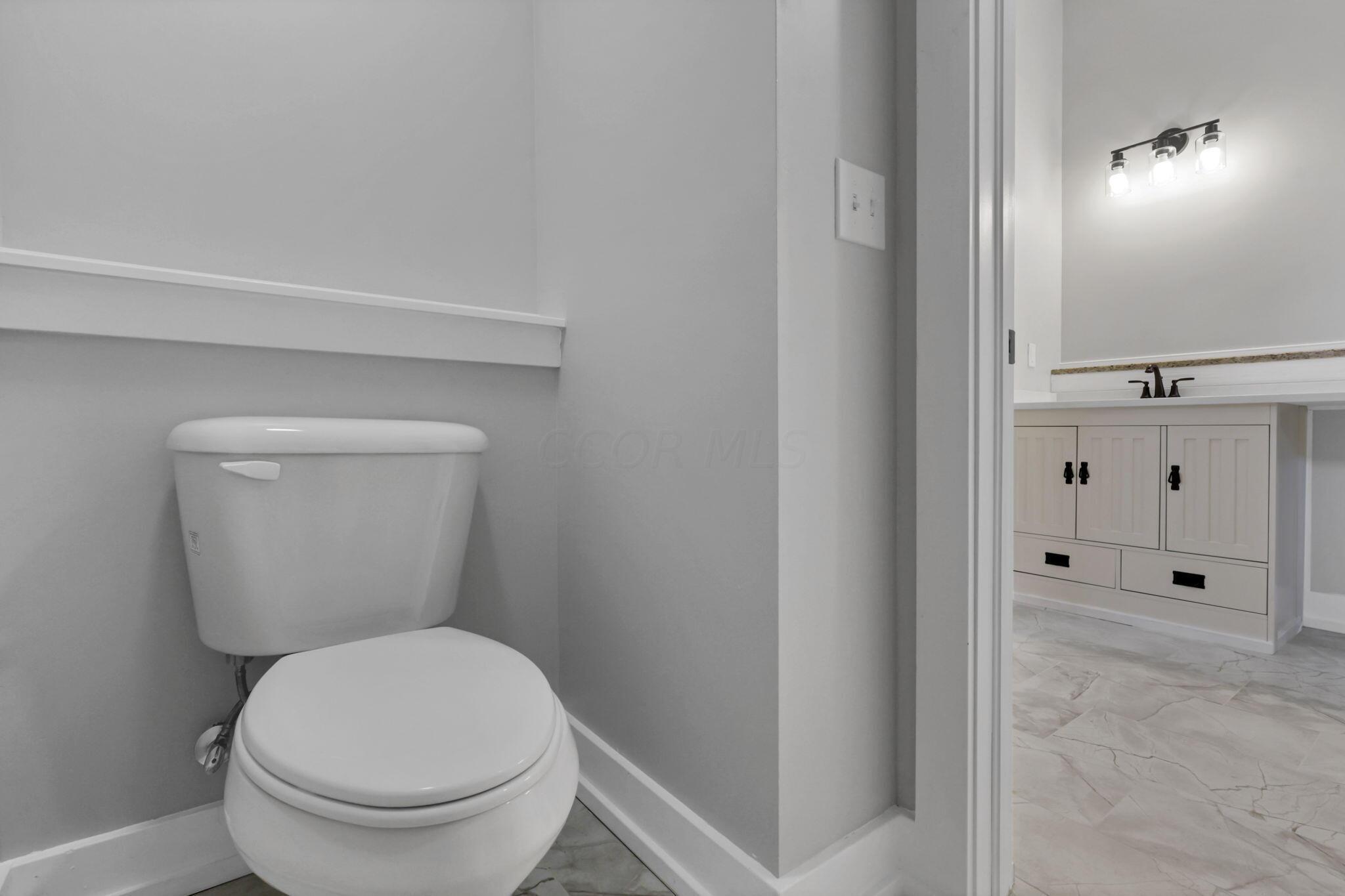 13917 Fantasy Way, Pickerington, Ohio image 36