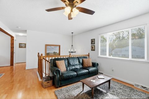 Tiny photo for 3010 Bennington Avenue, Columbus, OH 43231 (MLS # 225040987)