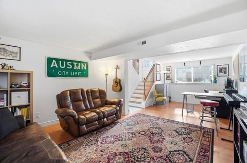 Tiny photo for 3010 Bennington Avenue, Columbus, OH 43231 (MLS # 225040987)