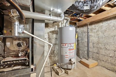 Tiny photo for 1783 Edwards Avenue, Springfield, OH 45503 (MLS # 225045526)