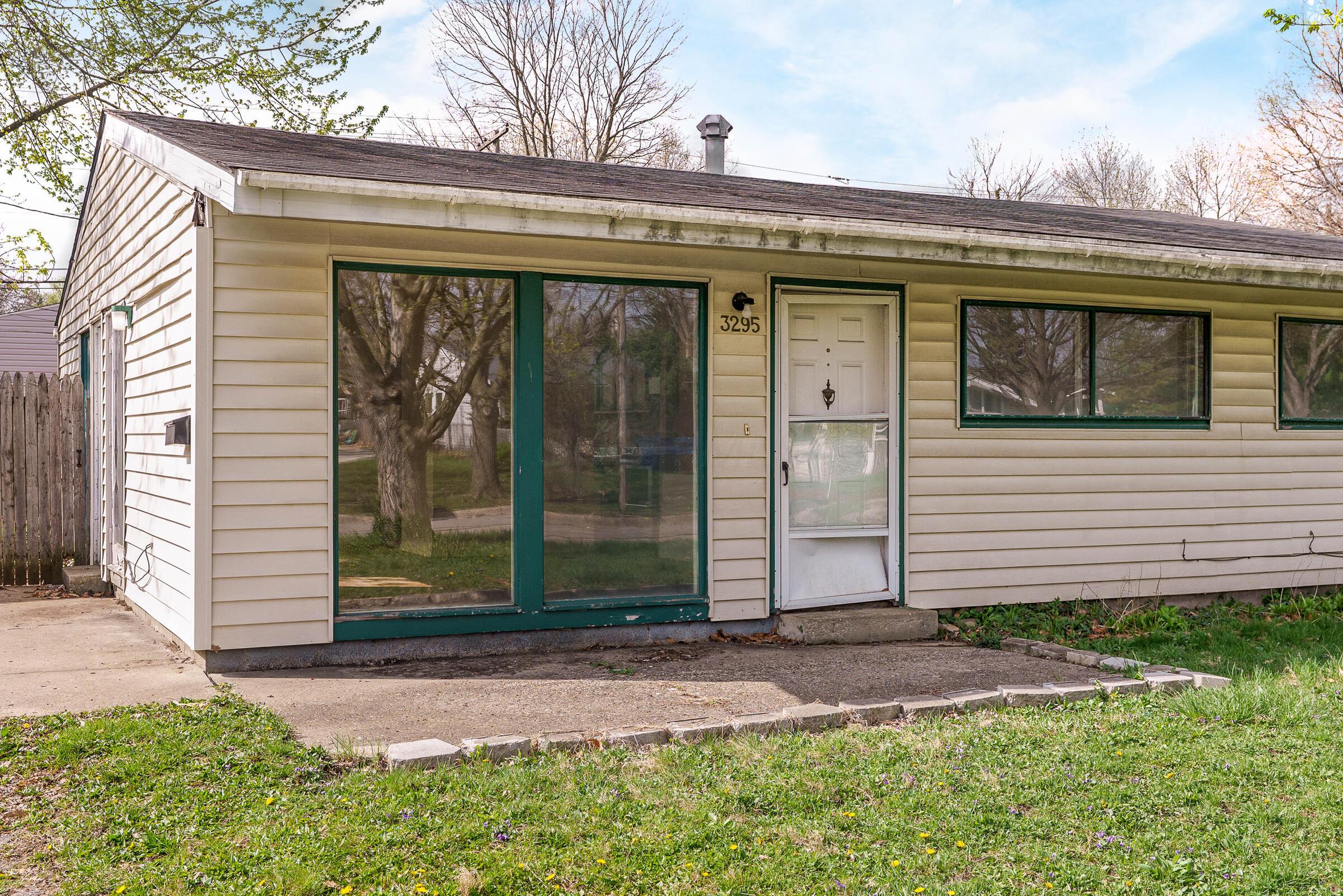3295 Mary Avenue
