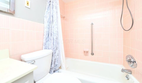 Tiny photo for 1620 E Broad Street 606 #606, Columbus, OH 43203 (MLS # 226026070)