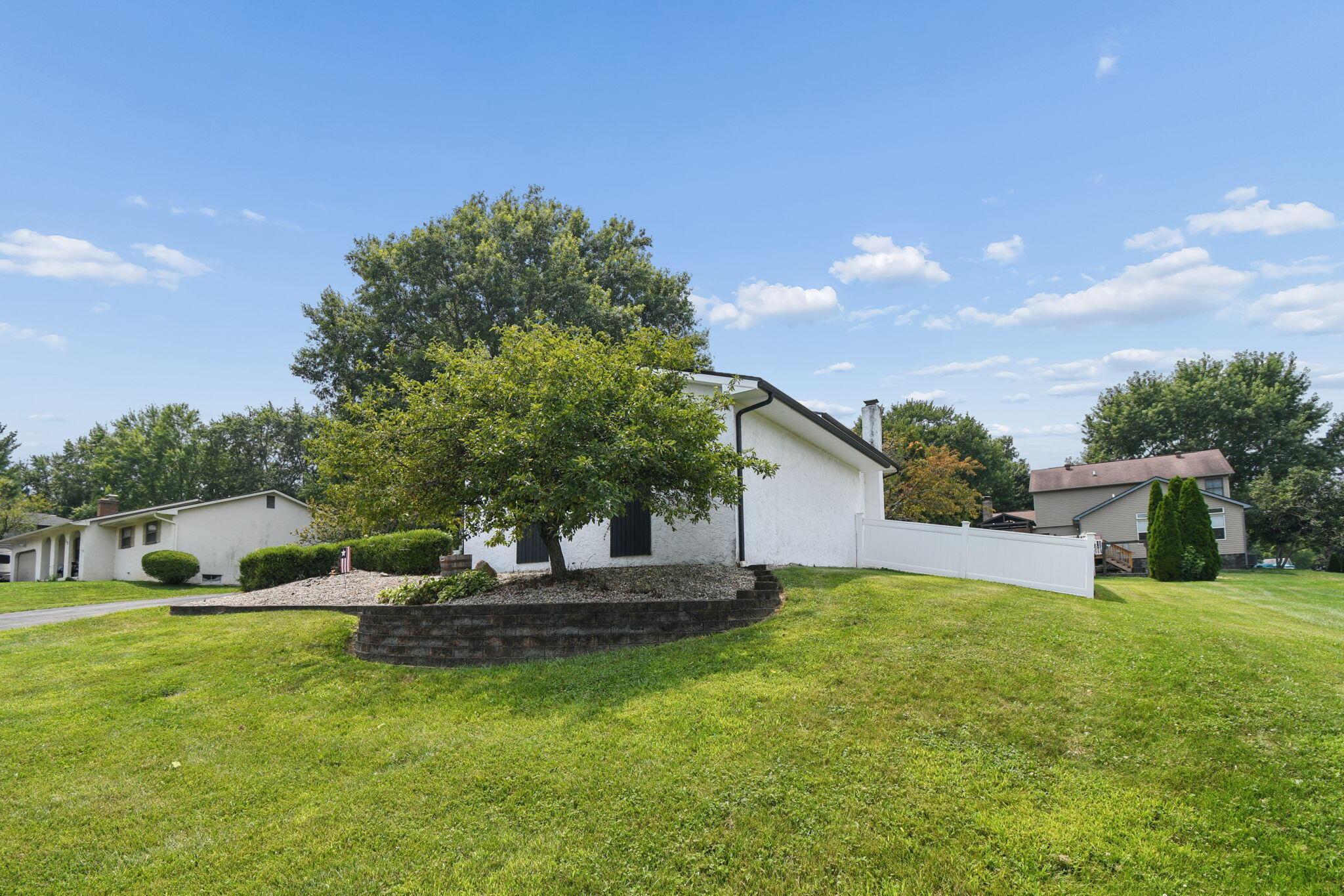 34 Carnation Place SW