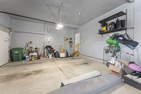 Tiny photo for 517 Pagoda Loop, Delaware, OH 43015 (MLS # 225044884)