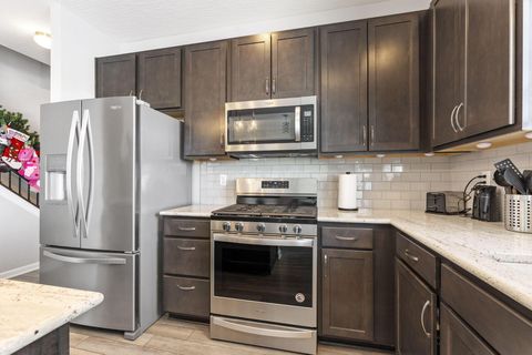 Tiny photo for 517 Pagoda Loop, Delaware, OH 43015 (MLS # 225044884)