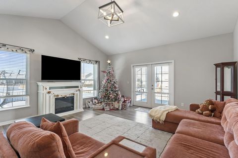 Tiny photo for 517 Pagoda Loop, Delaware, OH 43015 (MLS # 225044884)