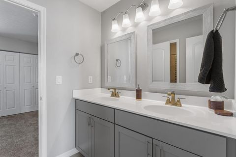 Tiny photo for 517 Pagoda Loop, Delaware, OH 43015 (MLS # 225044884)