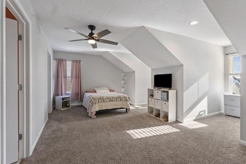 Tiny photo for 517 Pagoda Loop, Delaware, OH 43015 (MLS # 225044884)