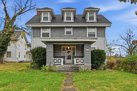 Photo of 389 S Prospect Street, Marion, OH 43302 (MLS # 225042395)