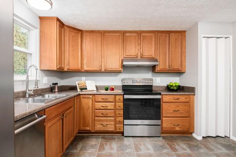 Tiny photo for 1191 Fletcher Drive, Reynoldsburg, OH 43068 (MLS # 226000629)