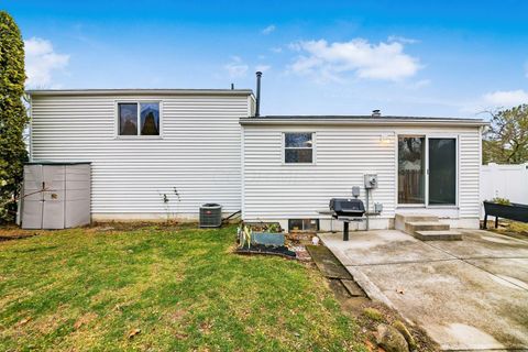 Tiny photo for 1191 Fletcher Drive, Reynoldsburg, OH 43068 (MLS # 226000629)