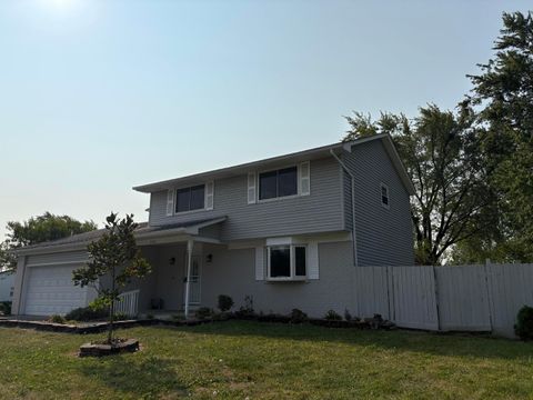 Photo of 2421 Yates Avenue, Grove City, OH 43123 (MLS # 225034061)