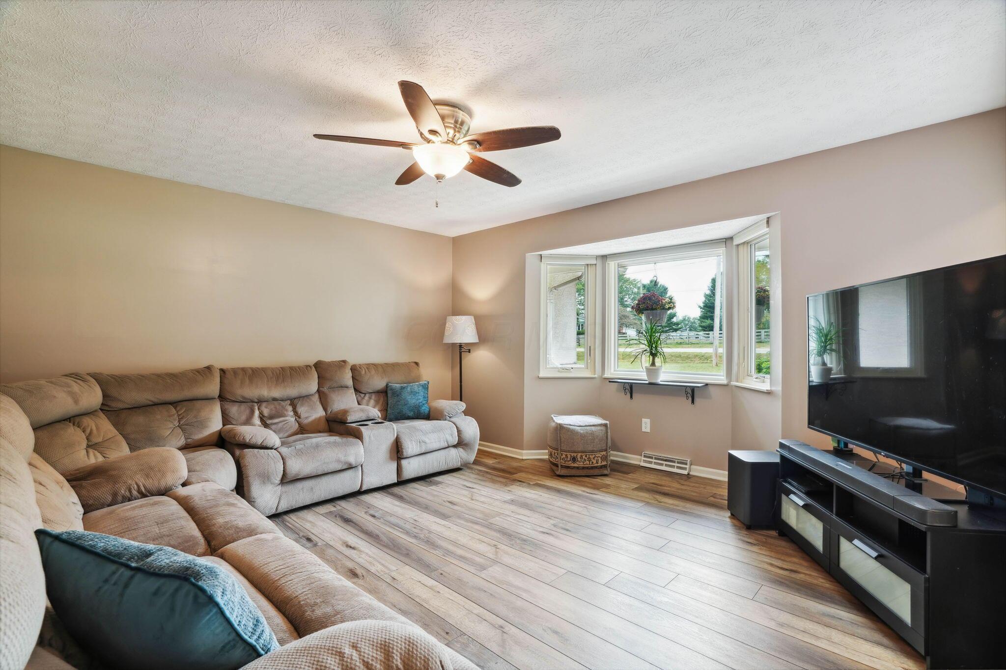 10842 Johnstown Road, New Albany, Ohio image 7