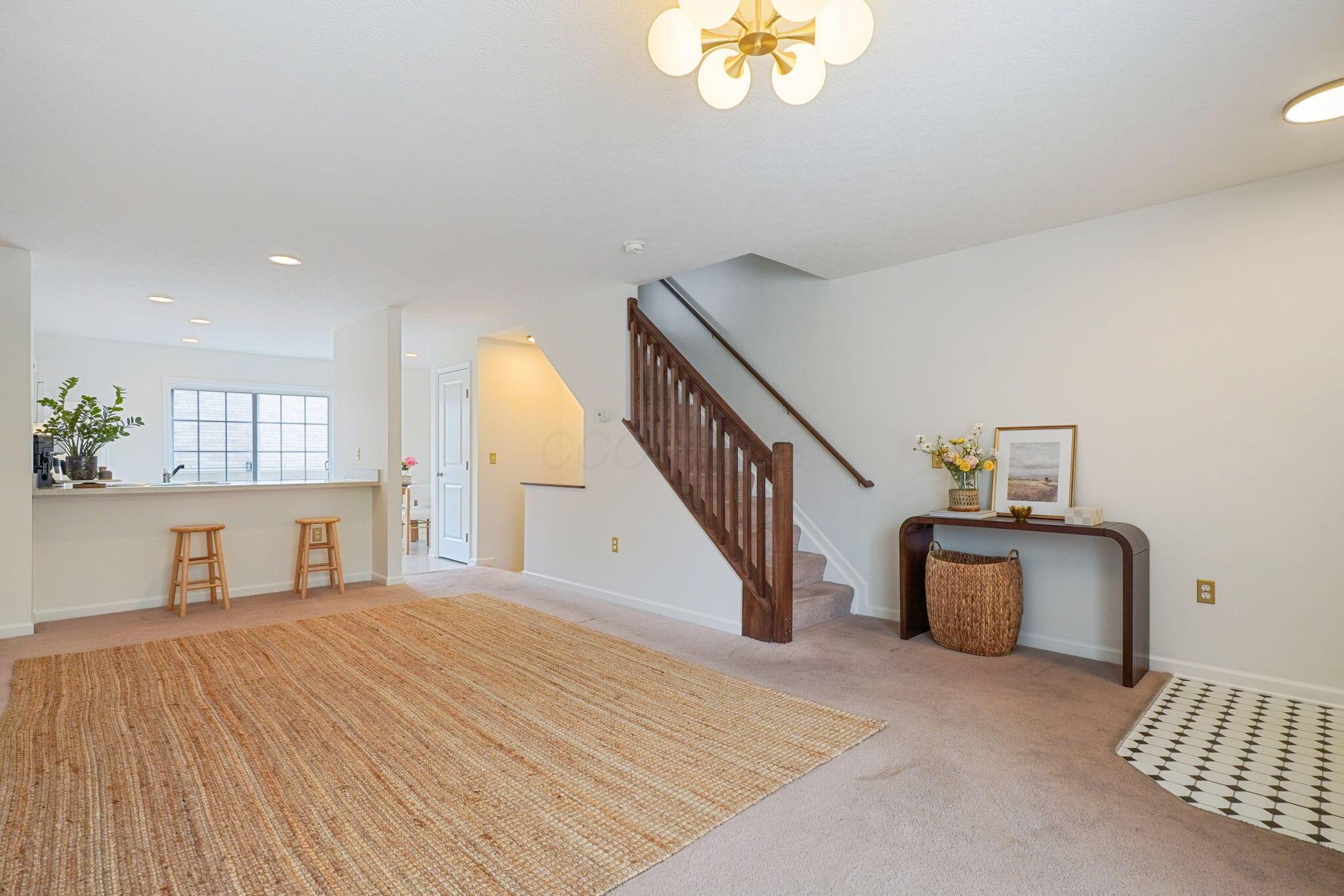 3857 Dowitcher Lane, Columbus, Ohio image 7