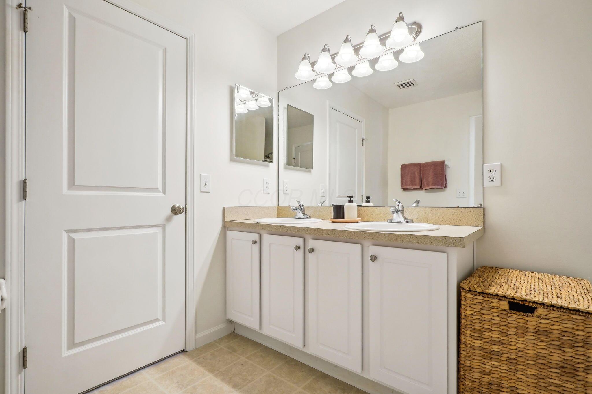 3857 Dowitcher Lane, Columbus, Ohio image 18