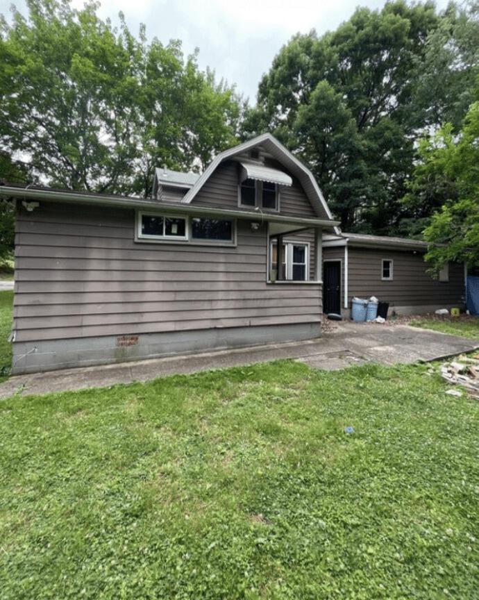 2525 Arkwright Avenue, Youngstown, Ohio image 6