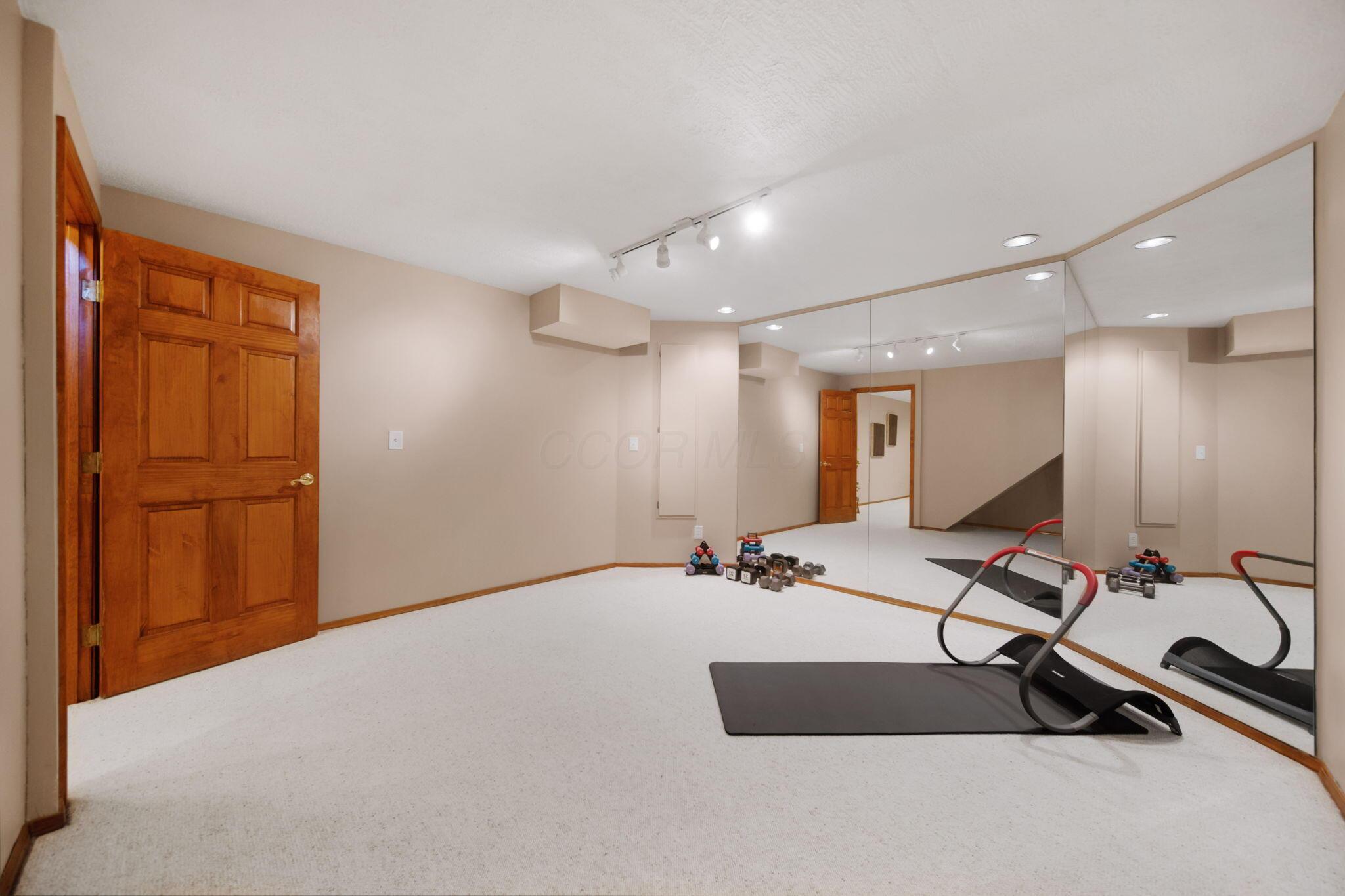3020 Nantucket Dr, Lewis Center, Ohio image 34