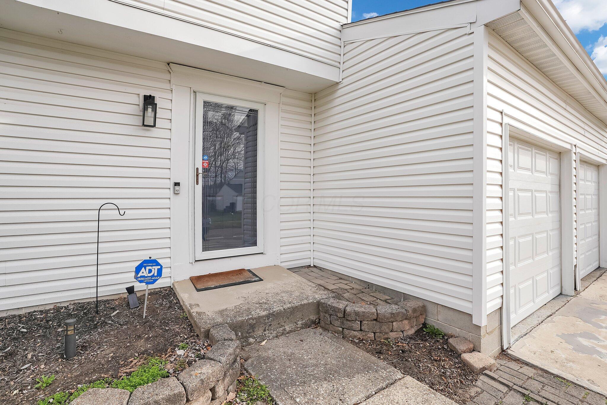 7340 Woodlow Drive, Reynoldsburg, Ohio image 5
