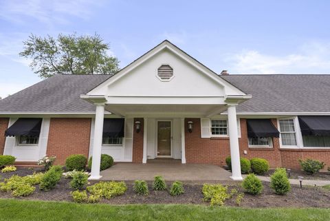 Photo of 1470 London Drive, Columbus, OH 43221 (MLS # 226015901)