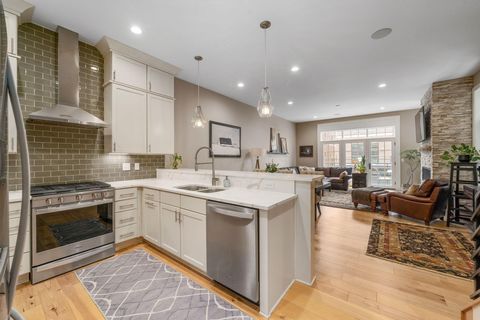 Photo of 904 S Front Street, Columbus, OH 43206 (MLS # 226006842)