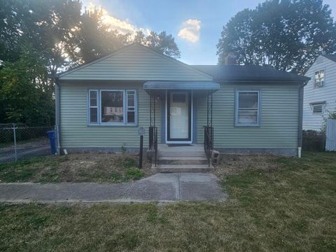 Photo of 79 N James Road, Columbus, OH 43213 (MLS # 225035546) Photo of 79 N James Road, Columbus, OH 43213 (MLS # 225035546)