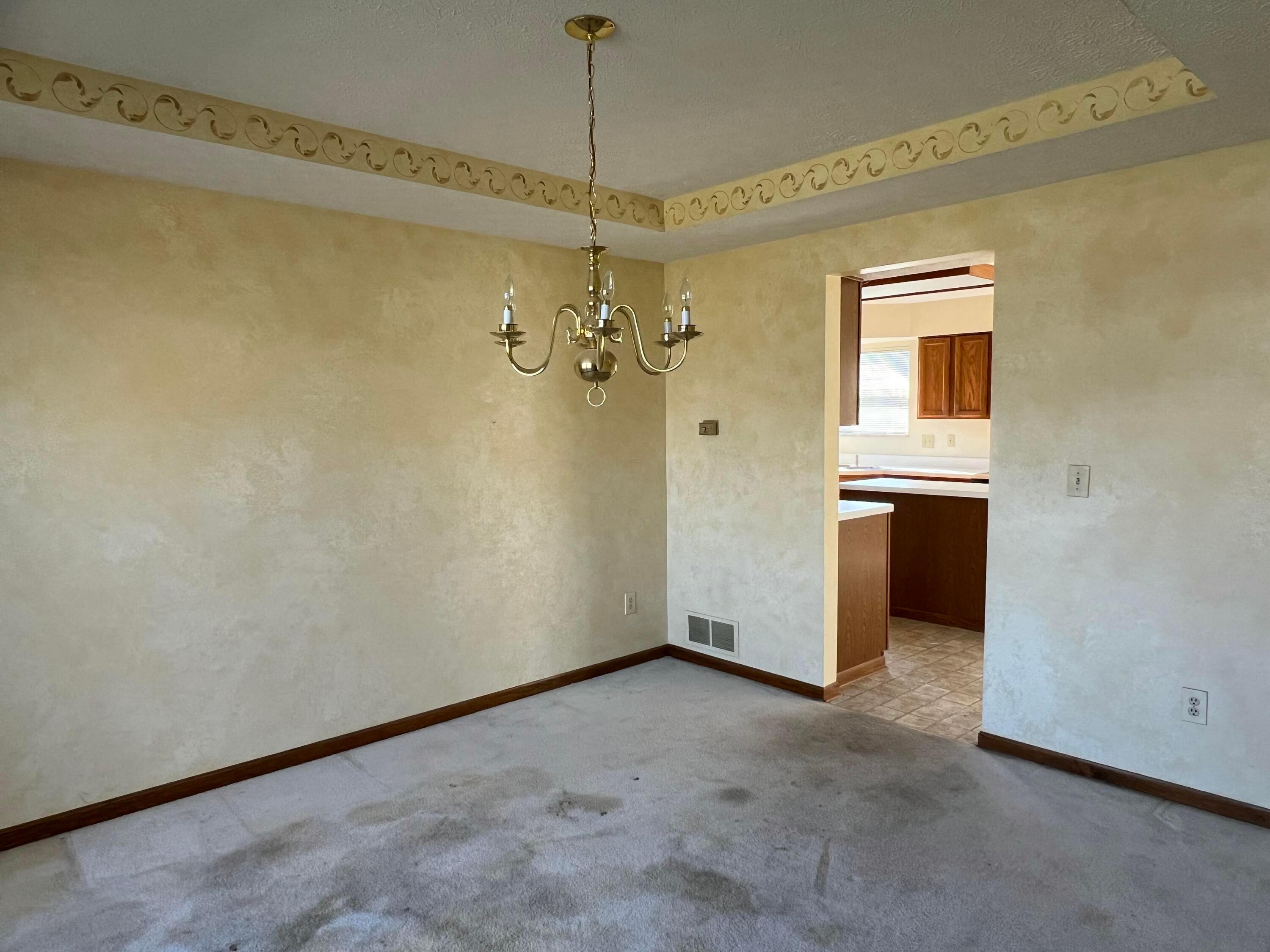 6377 Dietz Drive, Canal Winchester, Ohio image 13