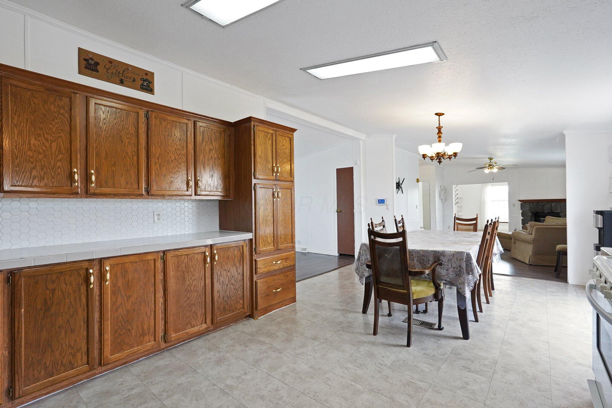 1 Hillcrest Drive, Marysville, Ohio image 19