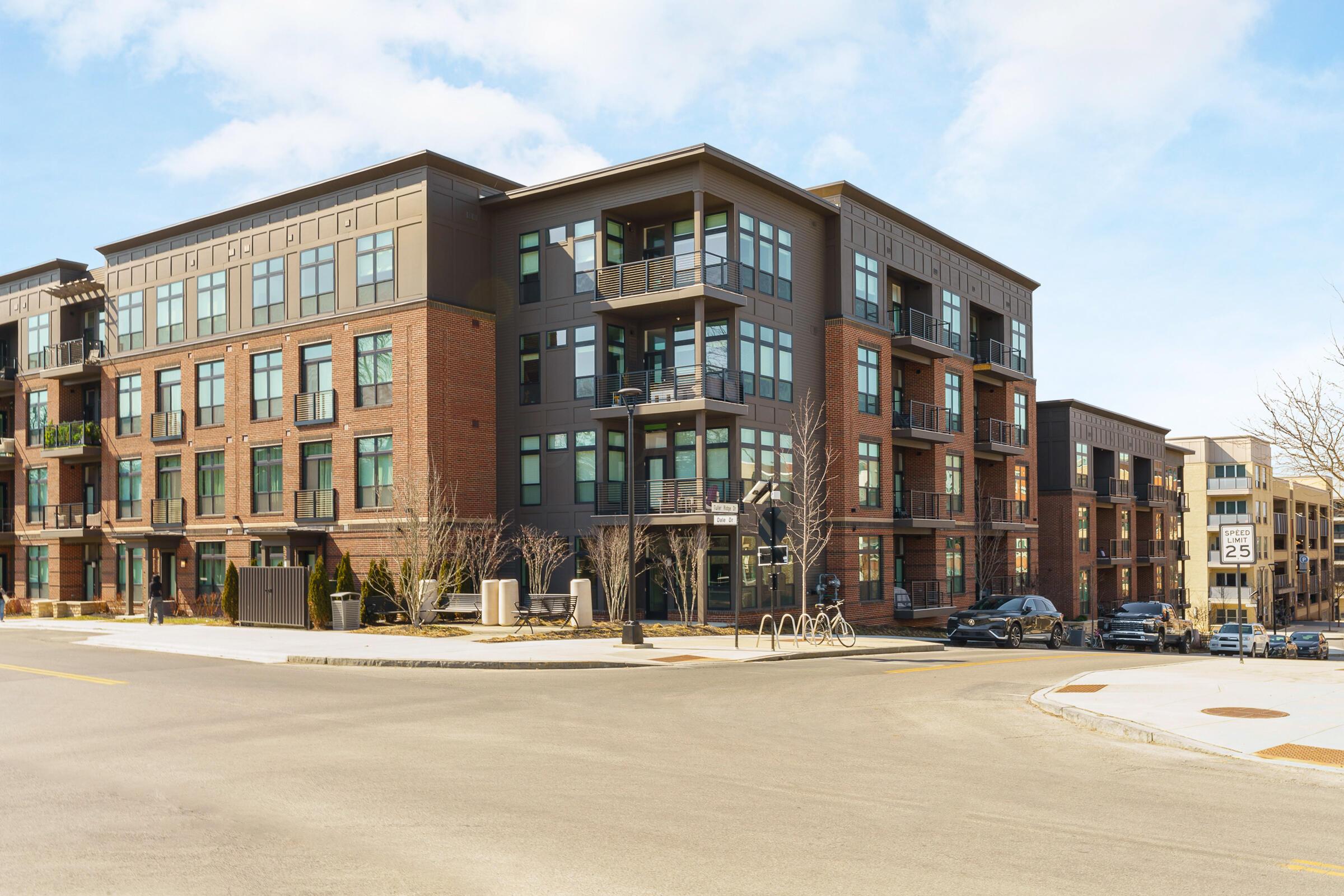 6633 Dale Drive #218, Dublin, Ohio image 3