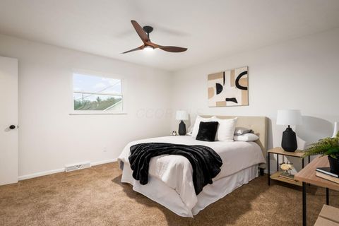 Tiny photo for 706 Ross Road, Columbus, OH 43213 (MLS # 226000625)