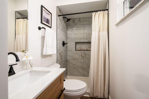 Tiny photo for 706 Ross Road, Columbus, OH 43213 (MLS # 226000625)