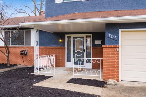Tiny photo for 706 Ross Road, Columbus, OH 43213 (MLS # 226000625)