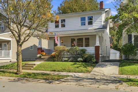 Photo of 1344 Ashland Avenue, Columbus, OH 43212 (MLS # 226039101)