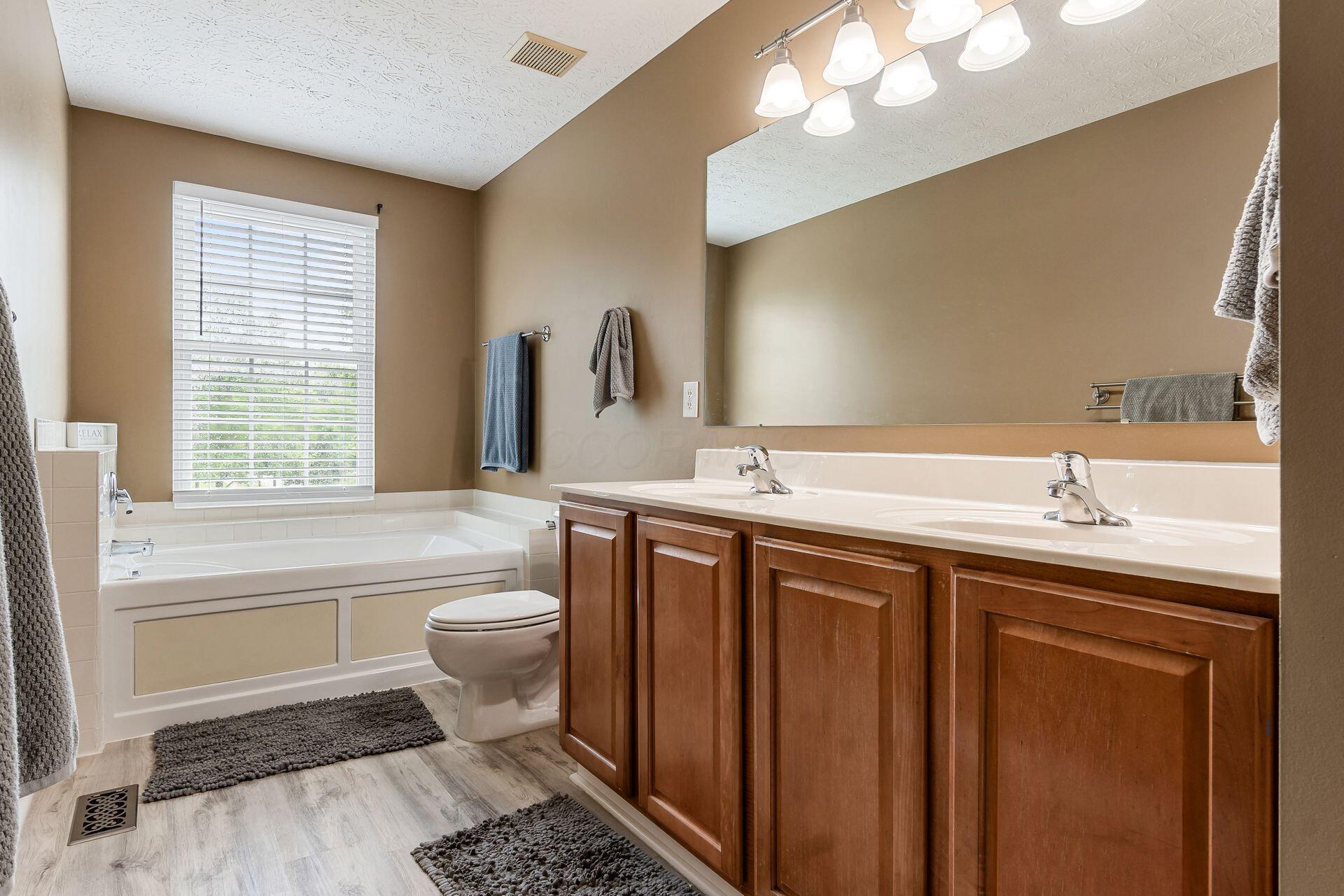 6204 Hilltop Trail Drive, New Albany, Ohio image 34