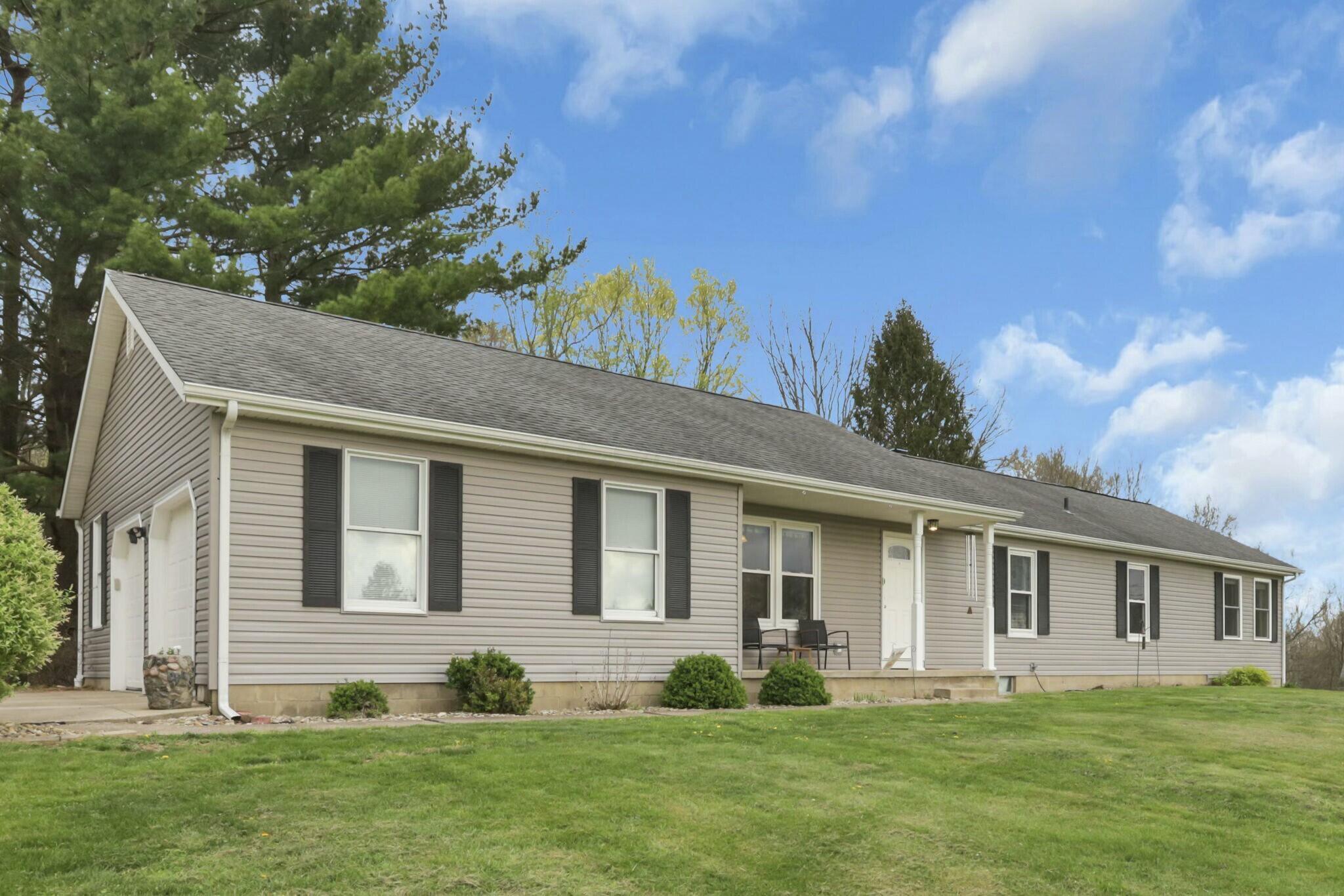 5880 Clearport Road, Lancaster, Ohio image 4