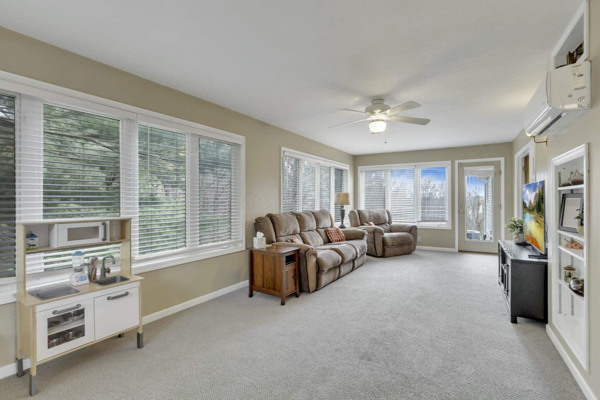 5880 Clearport Road, Lancaster, Ohio image 7