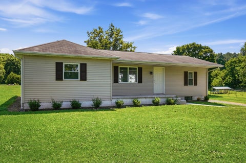 Tiny photo for 6809 Palmer Road, Millersport, OH 43046 (MLS # 226029446)