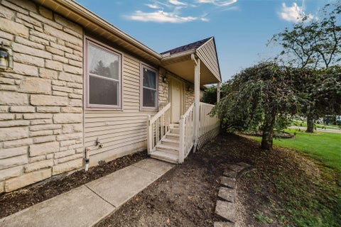 Tiny photo for 234 Devon Road, Delaware, OH 43015 (MLS # 226037279)