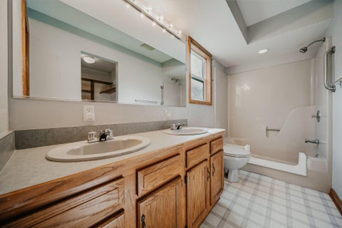 Tiny photo for 234 Devon Road, Delaware, OH 43015 (MLS # 226037279)