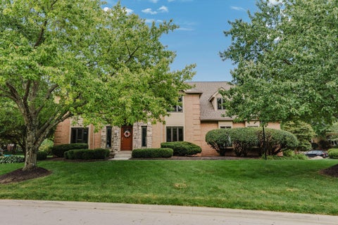 Photo of 8222 Sanctuary Drive, Columbus, OH 43235 (MLS # 226033500)