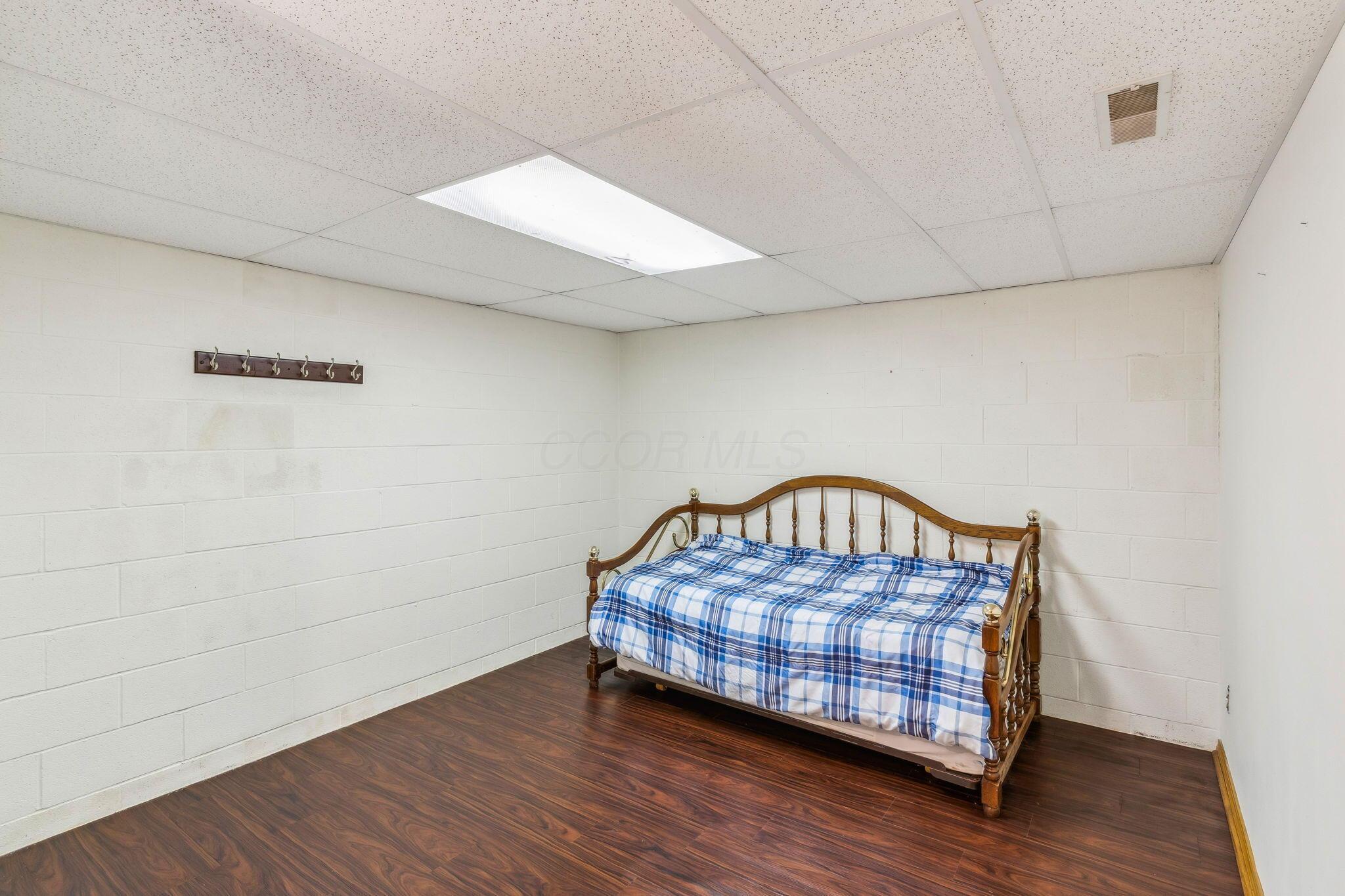 265 Lakeview Heights Drive, Howard, Ohio image 16
