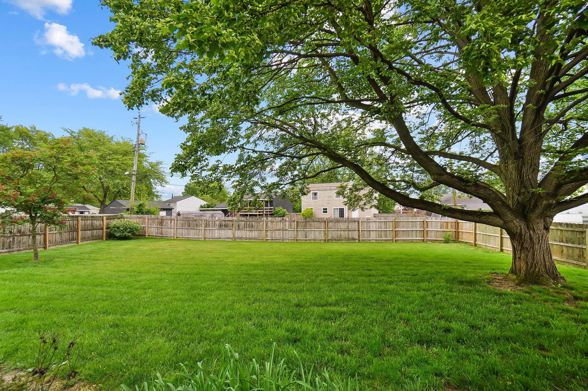 3552 Devin Road, Grove City, Ohio image 40