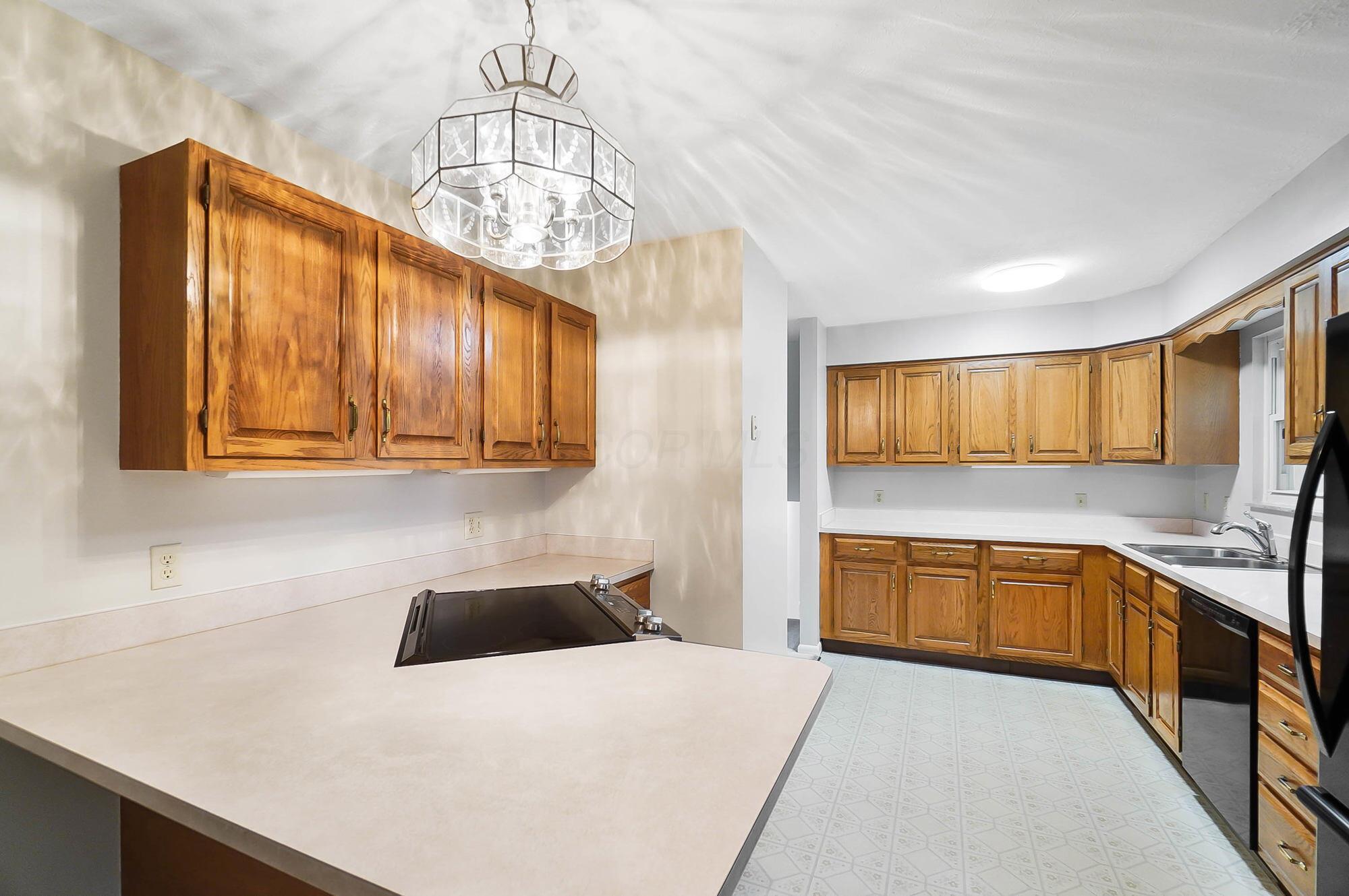 3552 Devin Road, Grove City, Ohio image 14