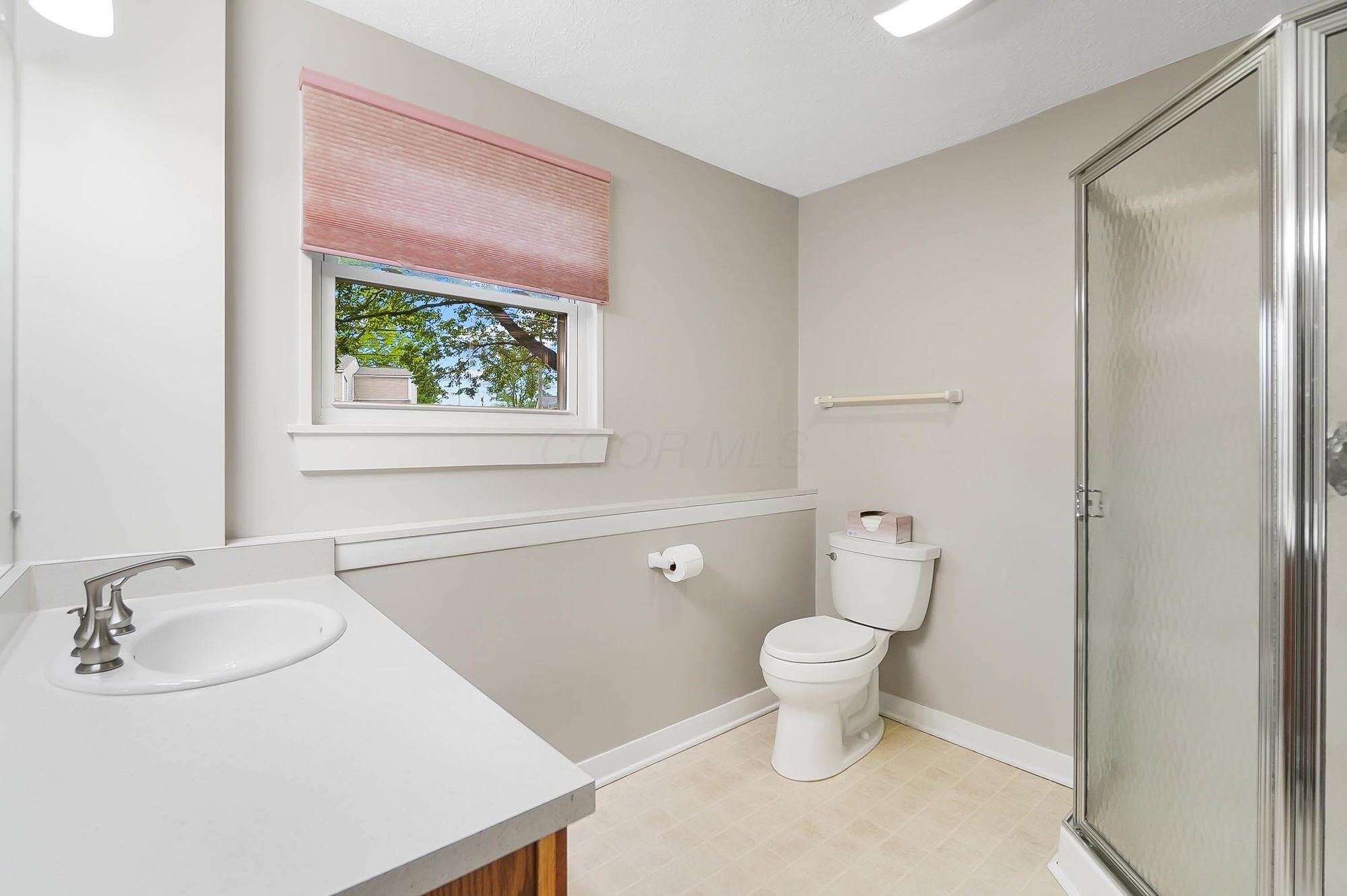 3552 Devin Road, Grove City, Ohio image 31
