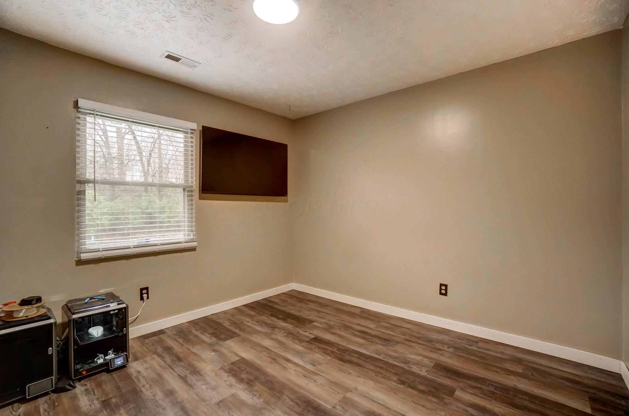 6955 Wind River Drive, Reynoldsburg, Ohio image 17