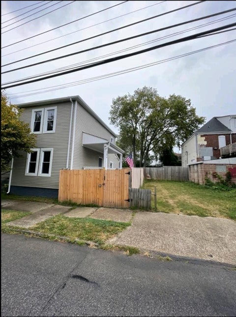Photo of 284 S Davis Avenue, Columbus, OH 43222 (MLS # 226036906)